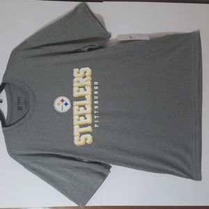New Steelers NFL t-shirt size men's large